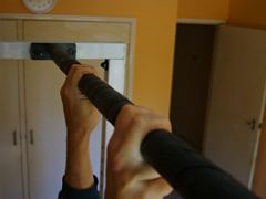 2-finger pull-up