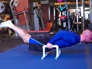 Planche training